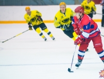 Фоторепортаж с матча ВХЛ «Ижсталь» — «Сарыарка» 2:1 ОТ