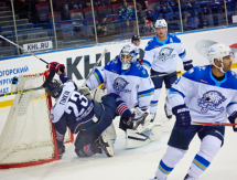 Фоторепортаж с матча КХЛ «Металлург» Магнитогорск — «Барыс» 3:1