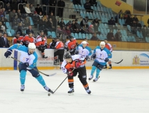 Фоторепортаж с матча ВХЛ «Спутник» — «Торпедо» 4:1