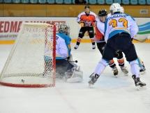 Фоторепортаж с матча ВХЛ «Спутник» — «Торпедо» 4:1