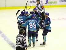 Фоторепортаж с матча МХЛ «Алтай» — «Ладья» 5:9