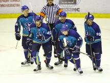 Фоторепортаж с матча МХЛ «Алтай» — «Ладья» 5:9
