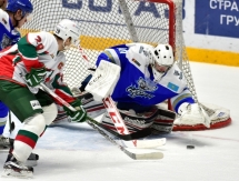 Фоторепортаж с матча МХЛ «Снежные Барсы» — «Ирбис» 1:2