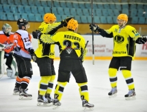 Фоторепортаж с матча ВХЛ «Спутник» — «Сарыарка» 1:2