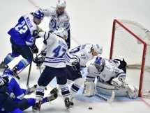 Фоторепортаж с матча КХЛ «Барыс» — «Динамо» Москва 1:0