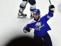 Фоторепортаж с матча КХЛ «Барыс» — «Динамо» Москва 1:0