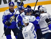 Фоторепортаж с матча КХЛ «Барыс» — «Динамо» Москва 1:0