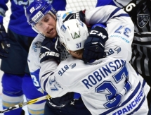 Фоторепортаж с матча КХЛ «Барыс» — «Динамо» Москва 1:0