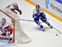 Фоторепортаж с матча КХЛ «Барыс» — «Локомотив» 1:8 