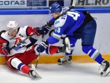 Фоторепортаж с матча КХЛ «Барыс» — «Локомотив» 1:8 