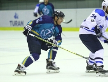 Фоторепортаж с матча ВХЛ «Торпедо» — «Зауралье» 3:2