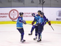 Фоторепортаж с матча ВХЛ «Торпедо» — «Зауралье» 3:2