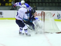 Фоторепортаж с матча ВХЛ «Торпедо» — «Зауралье» 3:2