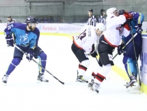 Фоторепортаж с матча ВХЛ «Торпедо» — «Челмет» 3:4 ОТ