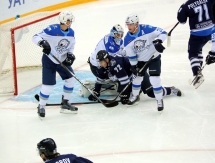 Фоторепортаж с матча КХЛ «Нефтехимик» — «Барыс» 0:3