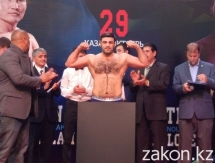 Состоялась церемония взвешивания участников боксерского вечера боя Ислам — Аллотей