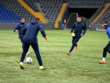 Фоторепортаж с вечерней тренировки «Окжетпеса» на «Астана Арене»