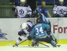 Видеообзор матча ВХЛ «Торпедо» — «Динамо» Балашиха 1:2 ОТ