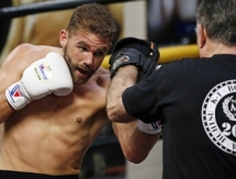 Британские СМИ верят, что после Акавова Сондерс встретится с Головкиным