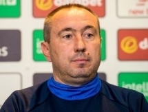 «Левски» официально опроверг подписание контракта со Стоиловым