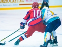 Фоторепортаж с матча ВХЛ «Ижсталь» — «Торпедо» 3:2