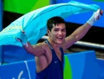 Елеусинов проведет урок физкультуры в своей школе