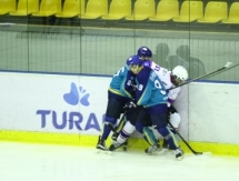 Фоторепортаж с матча МХЛ «Алтай» — «Ладья» 1:6
