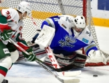 Фоторепортаж с матча МХЛ «Снежные Барсы» — «Ирбис» 1:2