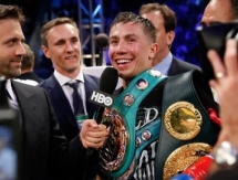 Головкин надеется на бой с Альваресом в 2017 году