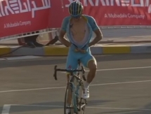 Видео победного финиша Кангерта на третьем этапе «Тура Абу-Даби»