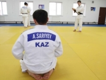 Участнику паралимпийских игр подарили 1 миллион 200 тысяч тенге