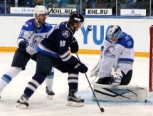 Фоторепортаж с матча КХЛ «Нефтехимик» — «Барыс» 0:3