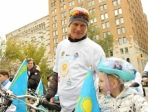 Винокуров вместе с соотечественниками совершил велопробег в Нью-Йорке