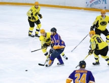 Фоторепортаж с матча ВХЛ «Дизель» — «Сарыарка» 2:1