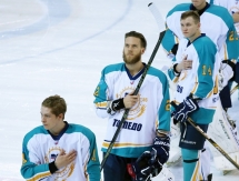 Фото с матча ВХЛ «Дизель» — «Торпедо» 1:3