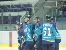 Фоторепортаж с матча ВХЛ «Торпедо» — «Барс» 3:0