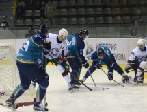 Фоторепортаж с матча ВХЛ «Торпедо» — «Барс» 3:0