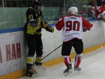 Фоторепортаж с матча ВХЛ «Сарыарка» — «Нефтяник» 0:1