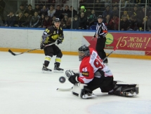 Фоторепортаж с матча ВХЛ «Сарыарка» — «Нефтяник» 0:1