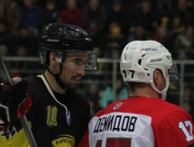 Фоторепортаж с матча ВХЛ «Сарыарка» — «Нефтяник» 0:1