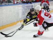 Фоторепортаж с матча ВХЛ «Сарыарка» — «Нефтяник» 0:1