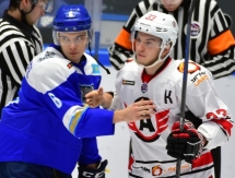 Фоторепортаж с матча МХЛ «Снежные Барсы» — «Авто» 1:3