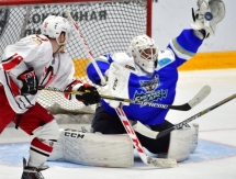 Фоторепортаж с матча МХЛ «Снежные Барсы» — «Авто» 1:3