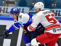 Фоторепортаж с матча МХЛ «Снежные Барсы» — «Авто» 1:3