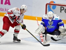 Фоторепортаж с матча МХЛ «Снежные Барсы» — «Авто» 1:3