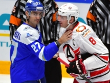 Фоторепортаж с матча КХЛ «Барыс» — «Автомобилист» 4:0