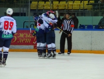 Фоторепортаж с матча ВХЛ «Сарыарка» — «Саров» 1:2