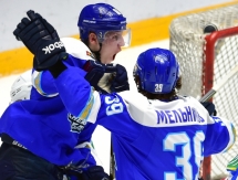 Фоторепортаж с матча МХЛ «Снежные Барсы» — «Толпар» 5:6