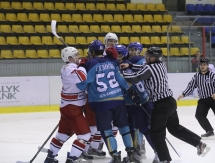 Фоторепортаж с матча МХЛ «Алтай» — «Авто» 1:3