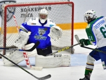 Фоторепортаж с матча МХЛ «Снежные Барсы» — «Толпар» 2:3
